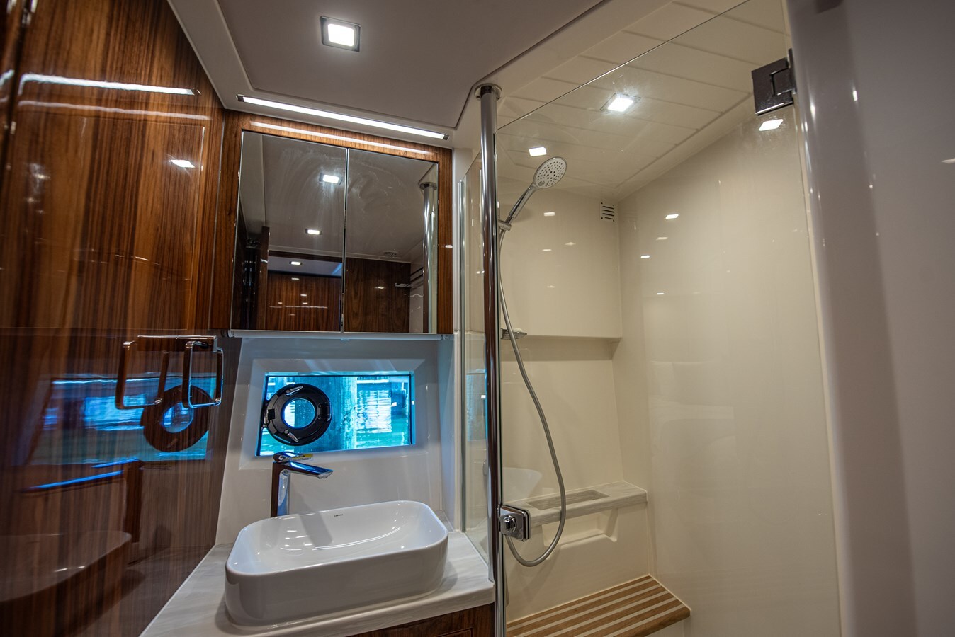 2023-riviera-46-2b6443