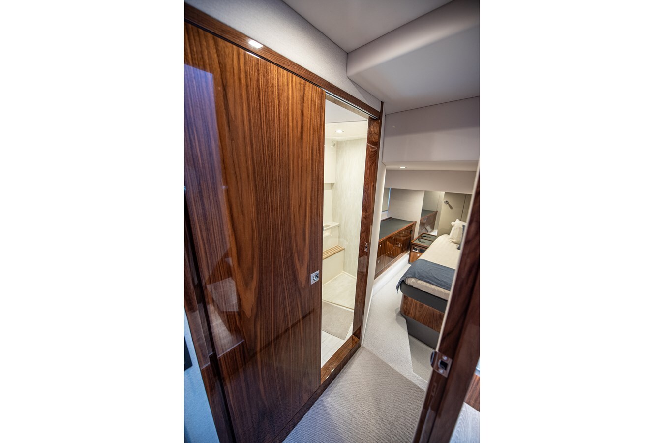 2023-riviera-46-2b6443