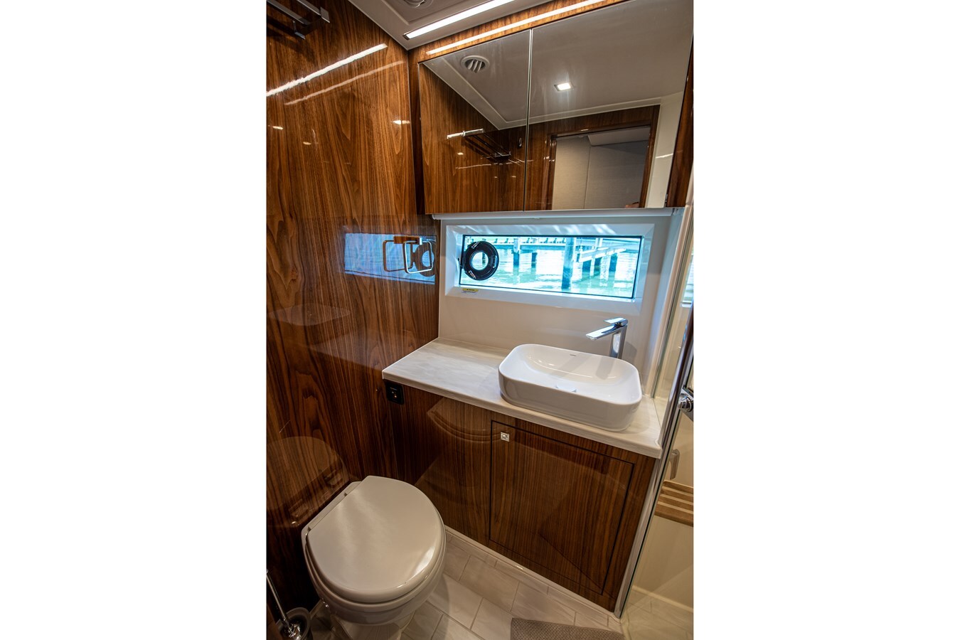 2023-riviera-46-2b6443