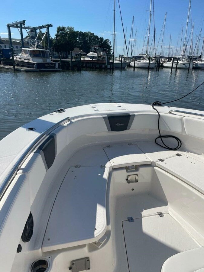 2023-robalo-27-6-43fae8