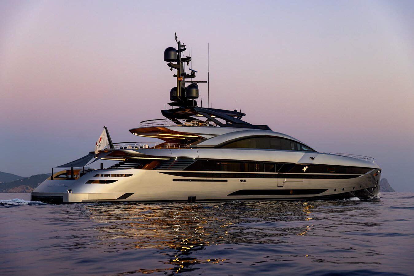 2023-rossinavi-163-5-d09d1c