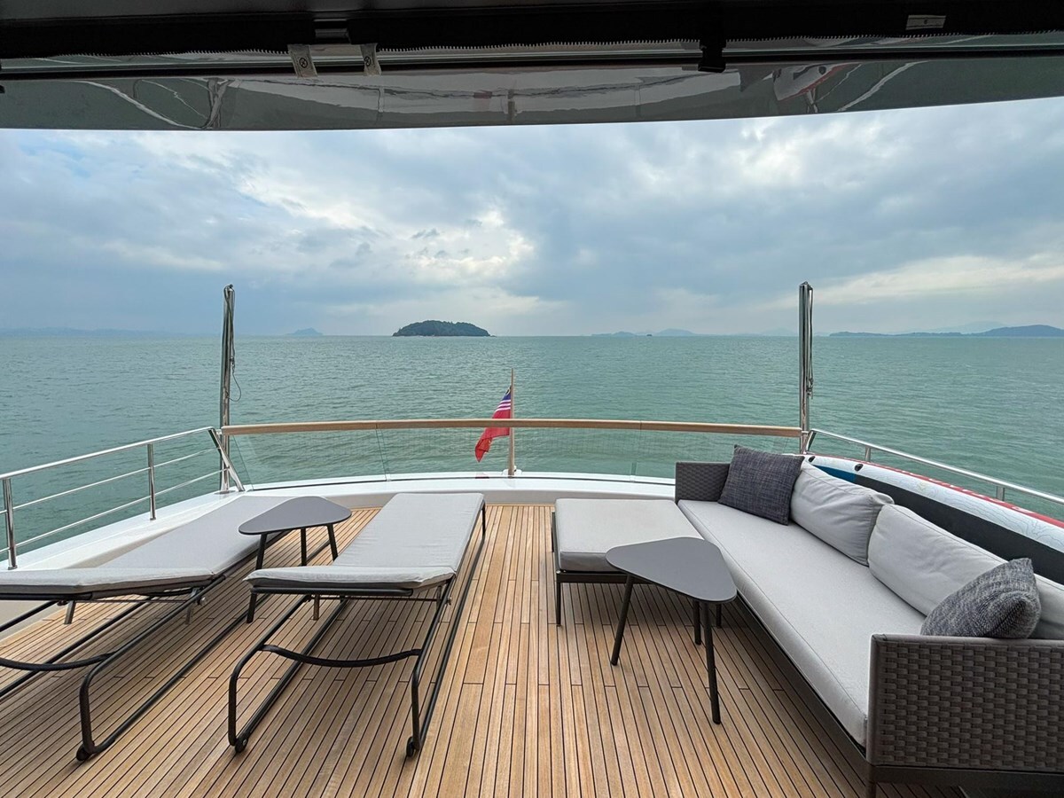 2023-sanlorenzo-87-6-d84aa3