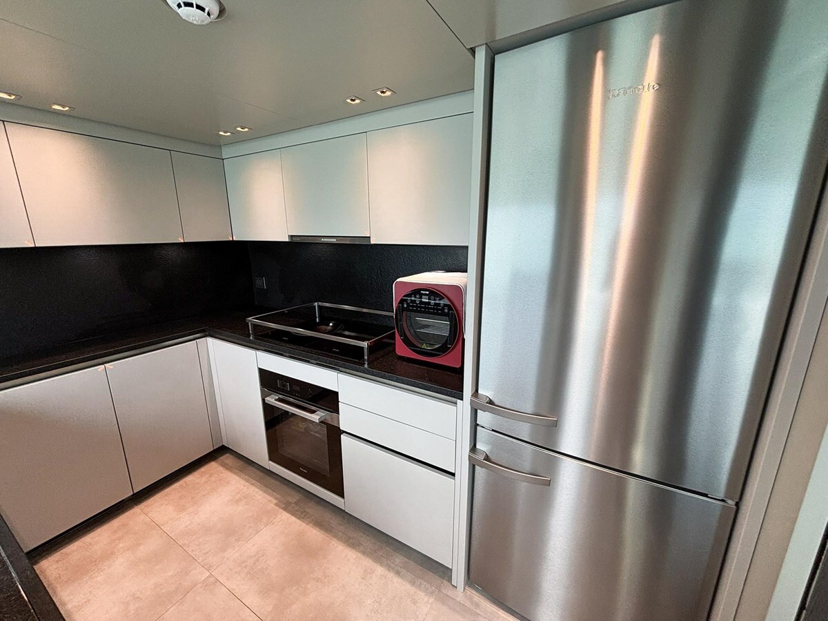 2023-sanlorenzo-87-6-d84aa3