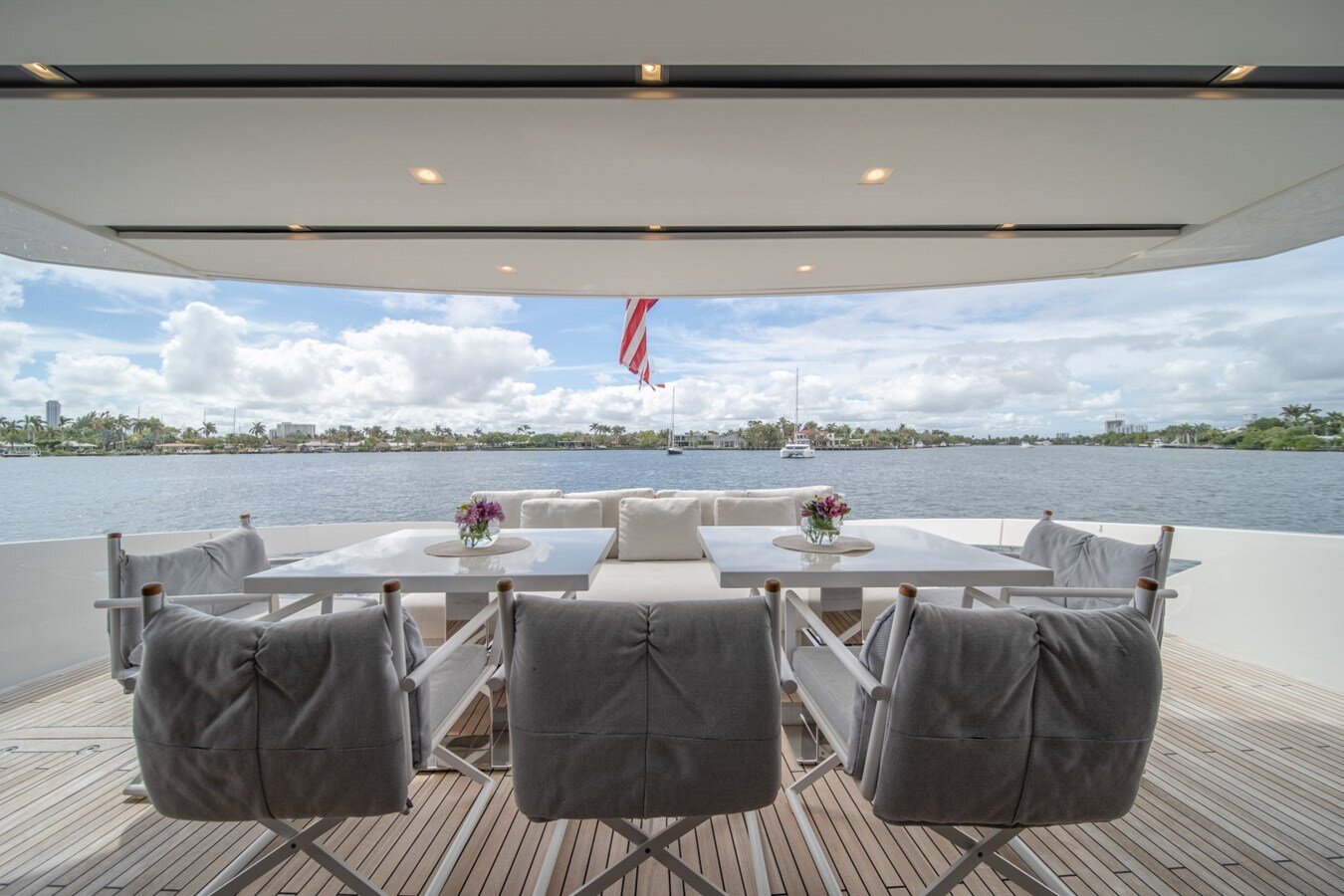 2023-sanlorenzo-87-8-92b3f7