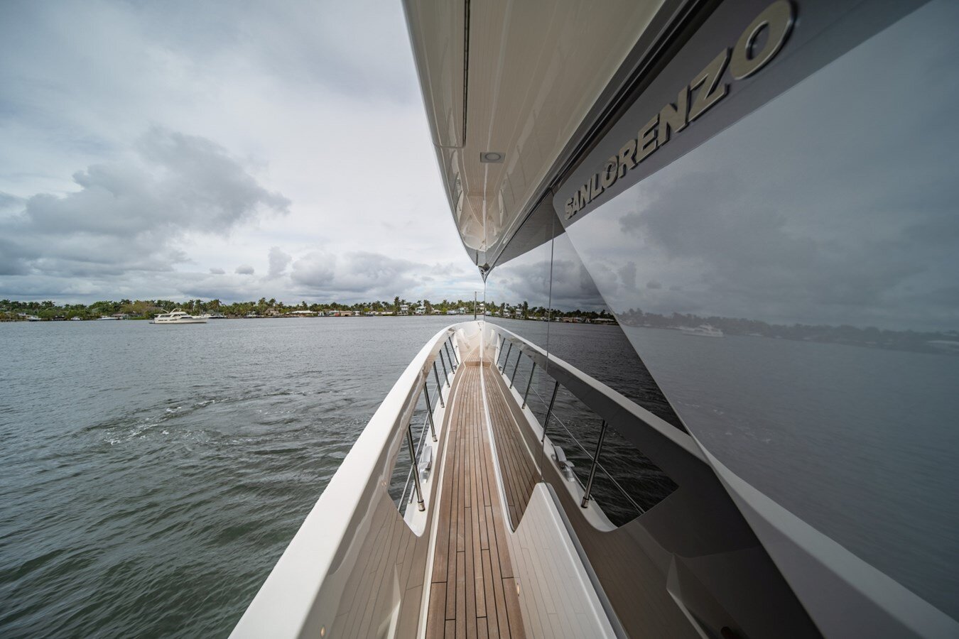 2023-sanlorenzo-87-8-92b3f7