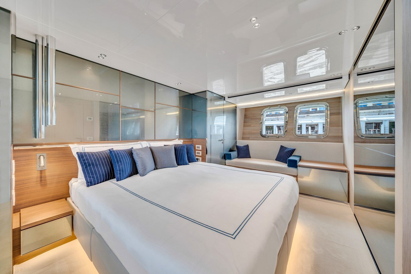 2023-sanlorenzo-87-8-92b3f7