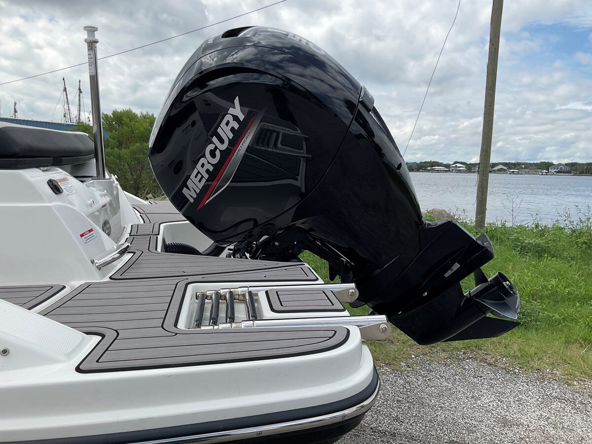 2023-sea-ray-21-fd0152