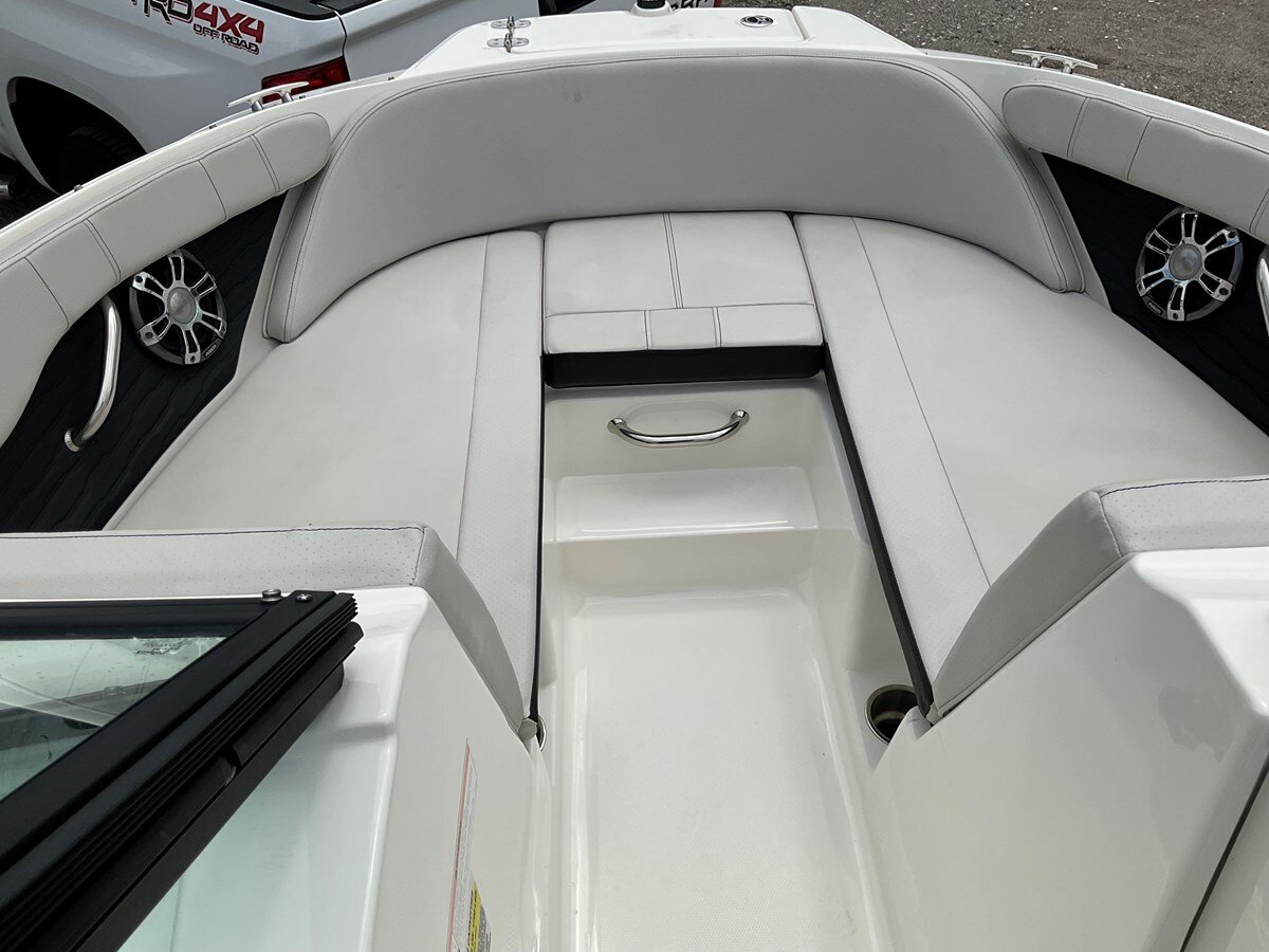 2023-sea-ray-21-fd0152