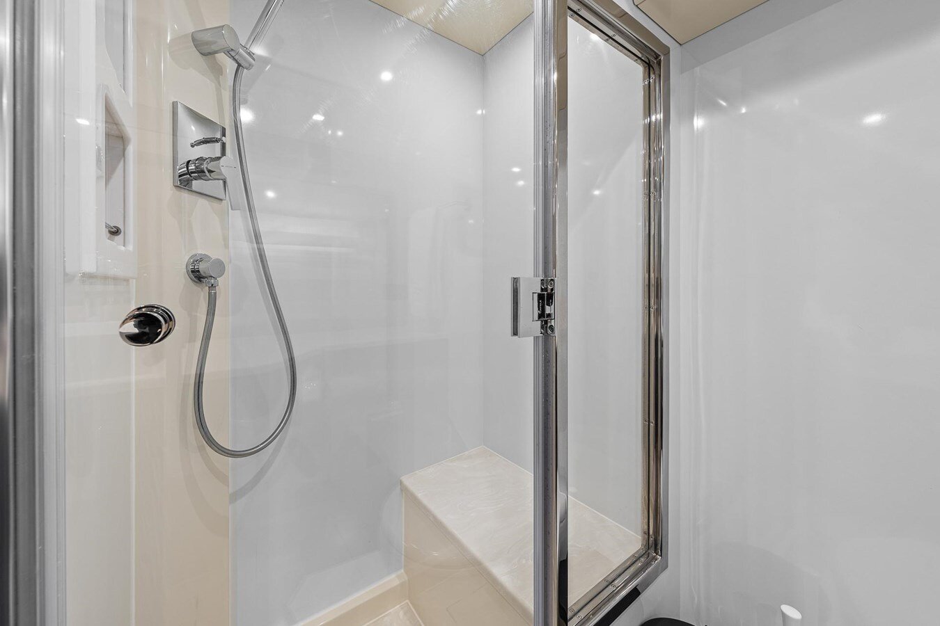 2023-sirena-61-1-3e2867