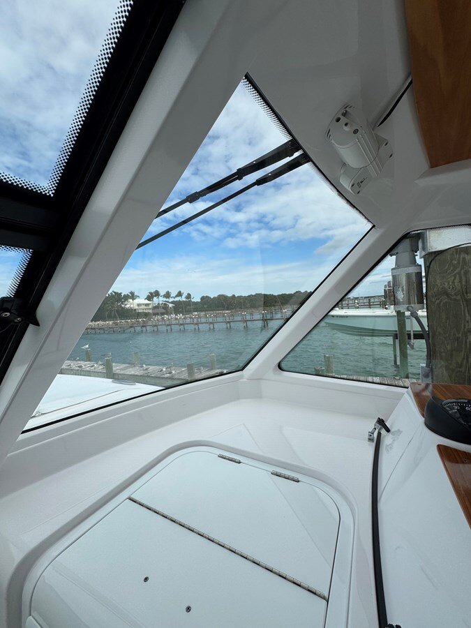 2023-southport-boatworks-32-6-003a79