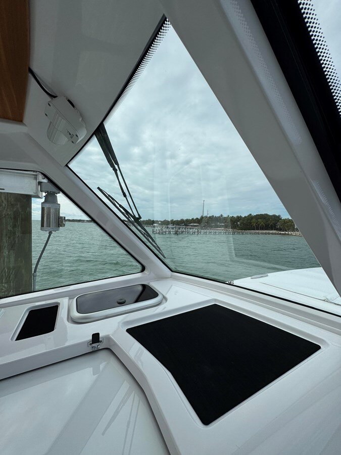 2023-southport-boatworks-32-6-003a79