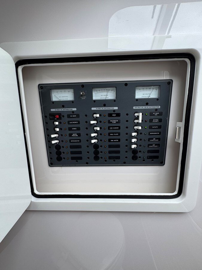 2023-southport-boatworks-32-6-003a79