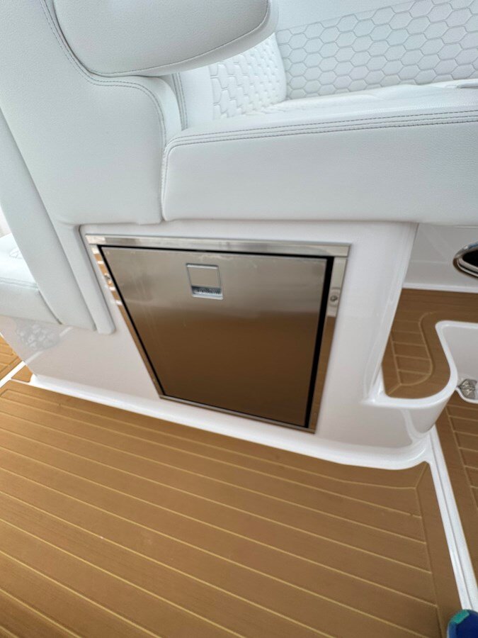 2023-southport-boatworks-32-6-003a79