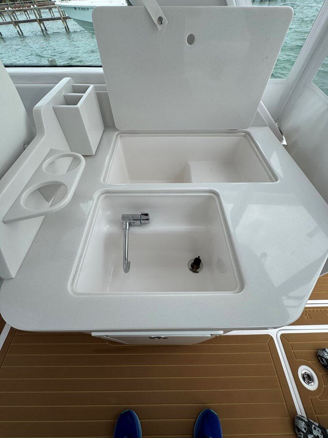 2023-southport-boatworks-32-6-003a79