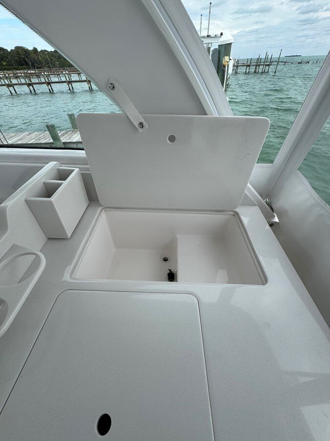 2023-southport-boatworks-32-6-003a79