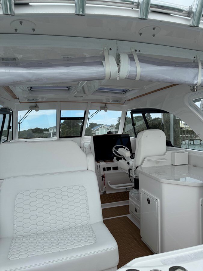 2023-southport-boatworks-32-6-003a79