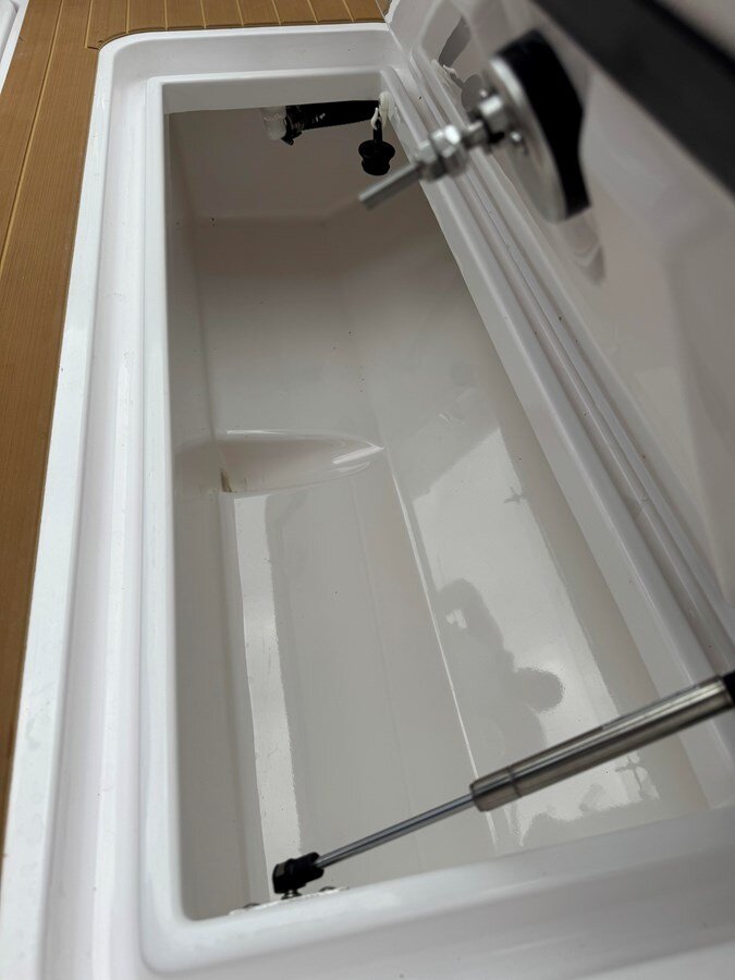 2023-southport-boatworks-32-6-003a79