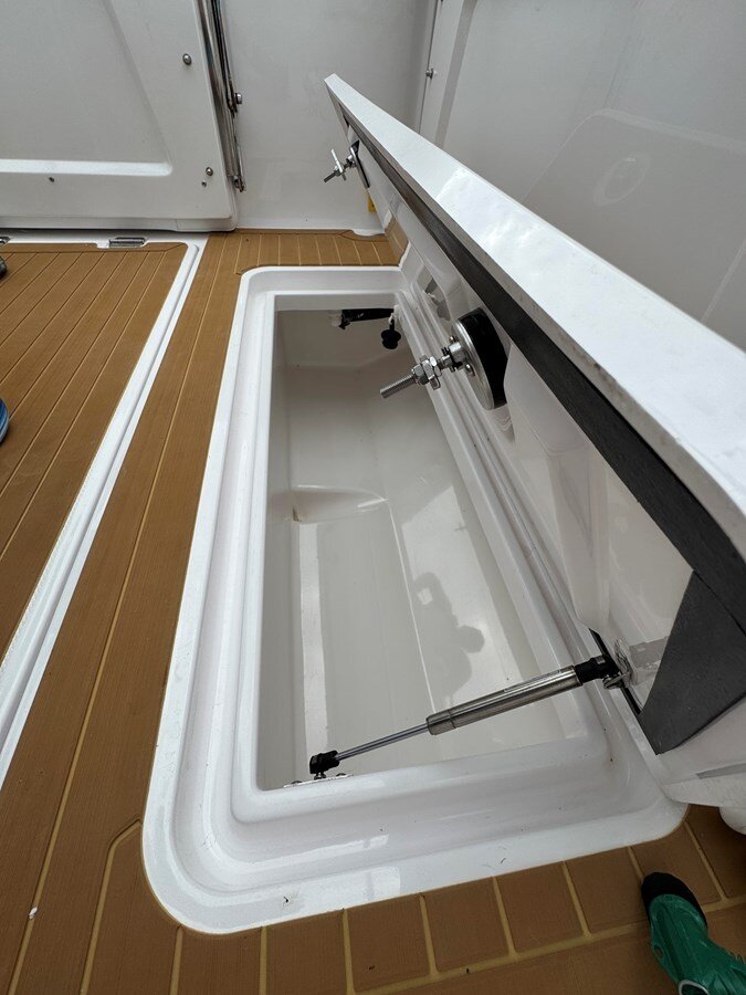 2023-southport-boatworks-32-6-003a79