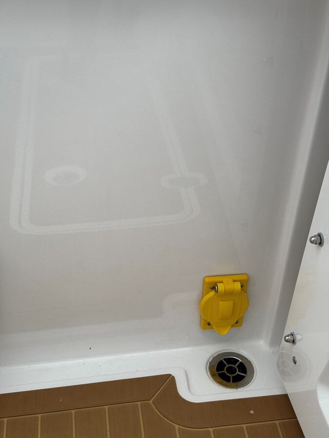 2023-southport-boatworks-32-6-003a79