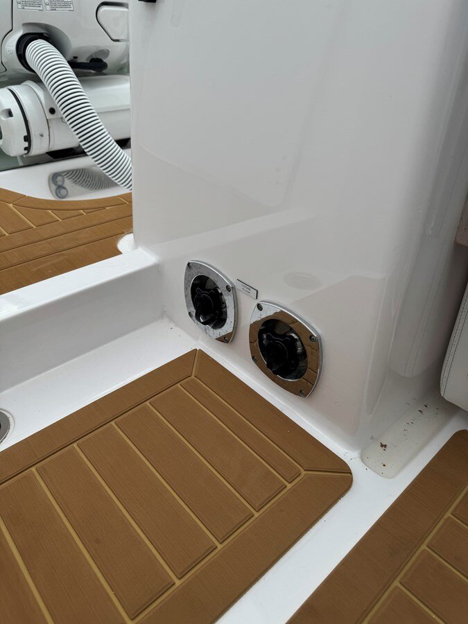 2023-southport-boatworks-32-6-003a79