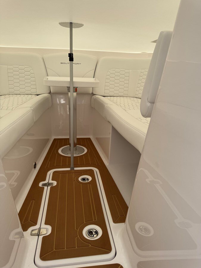 2023-southport-boatworks-32-6-003a79