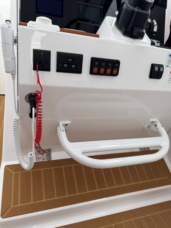 2023-southport-boatworks-32-6-003a79