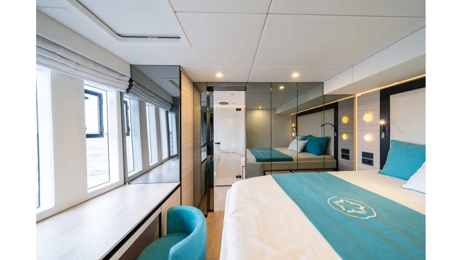 2023-sunreef-yachts-77-2-7d7fbf