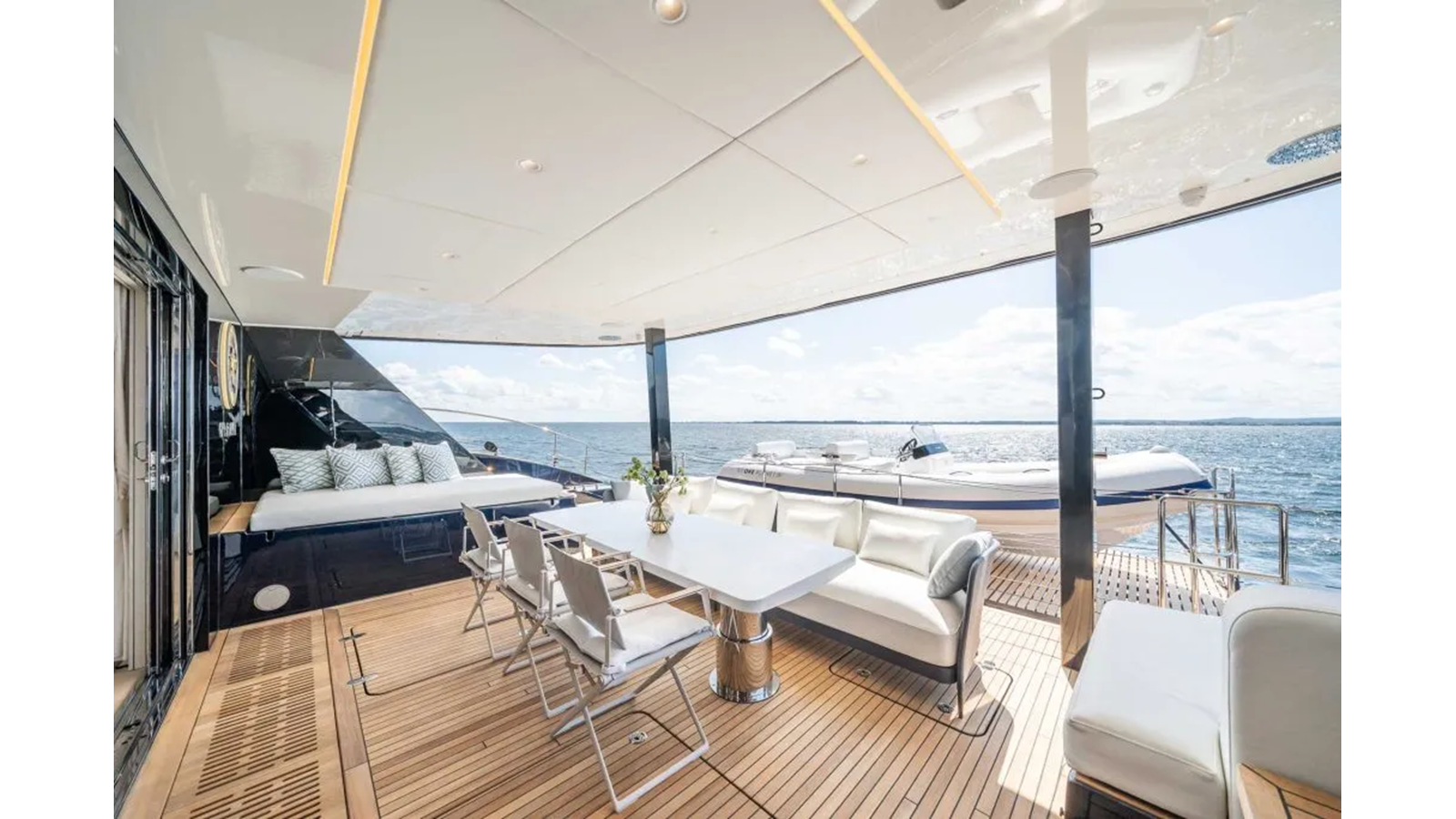 2023 SUNREEF YACHTS 77' 2