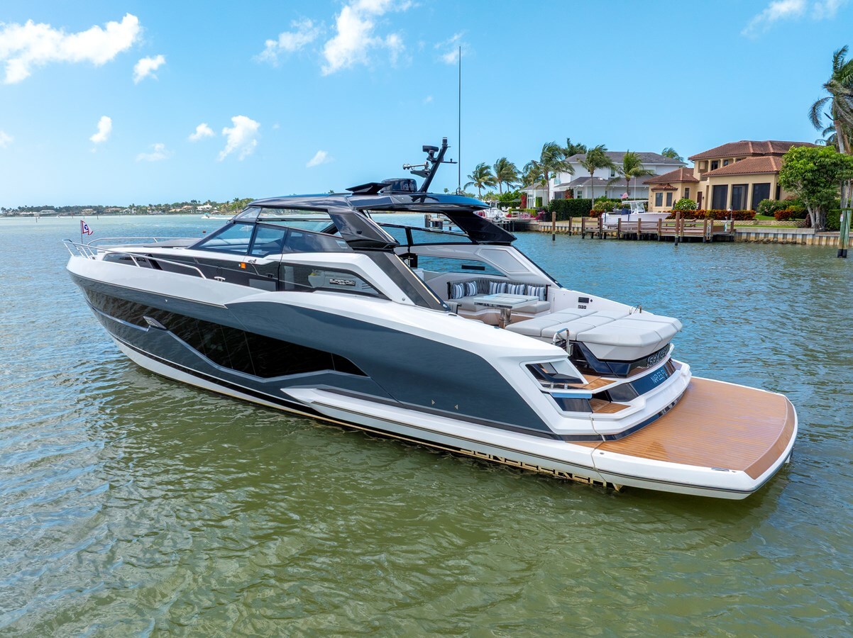 2023-sunseeker-55-33a1b5