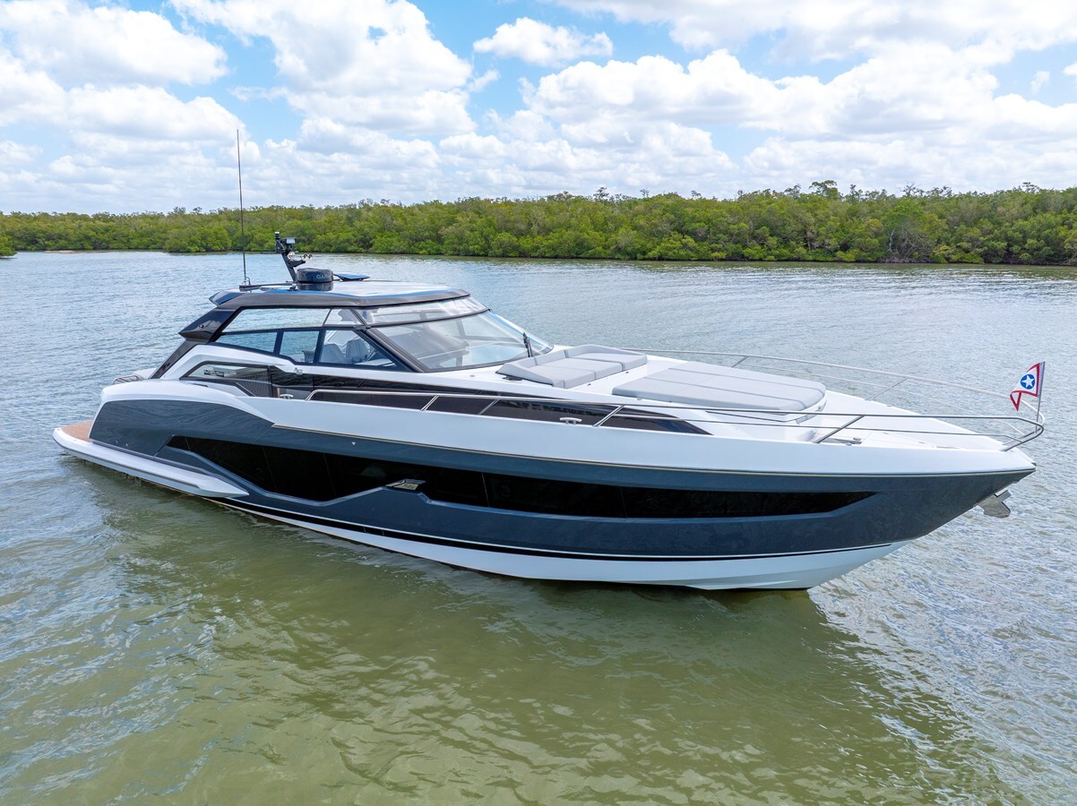 2023-sunseeker-55-33a1b5