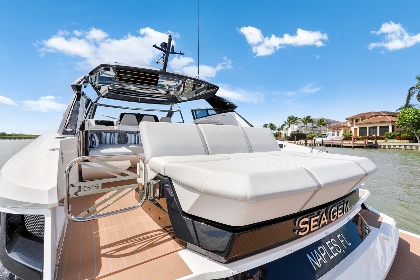 2023-sunseeker-55-33a1b5