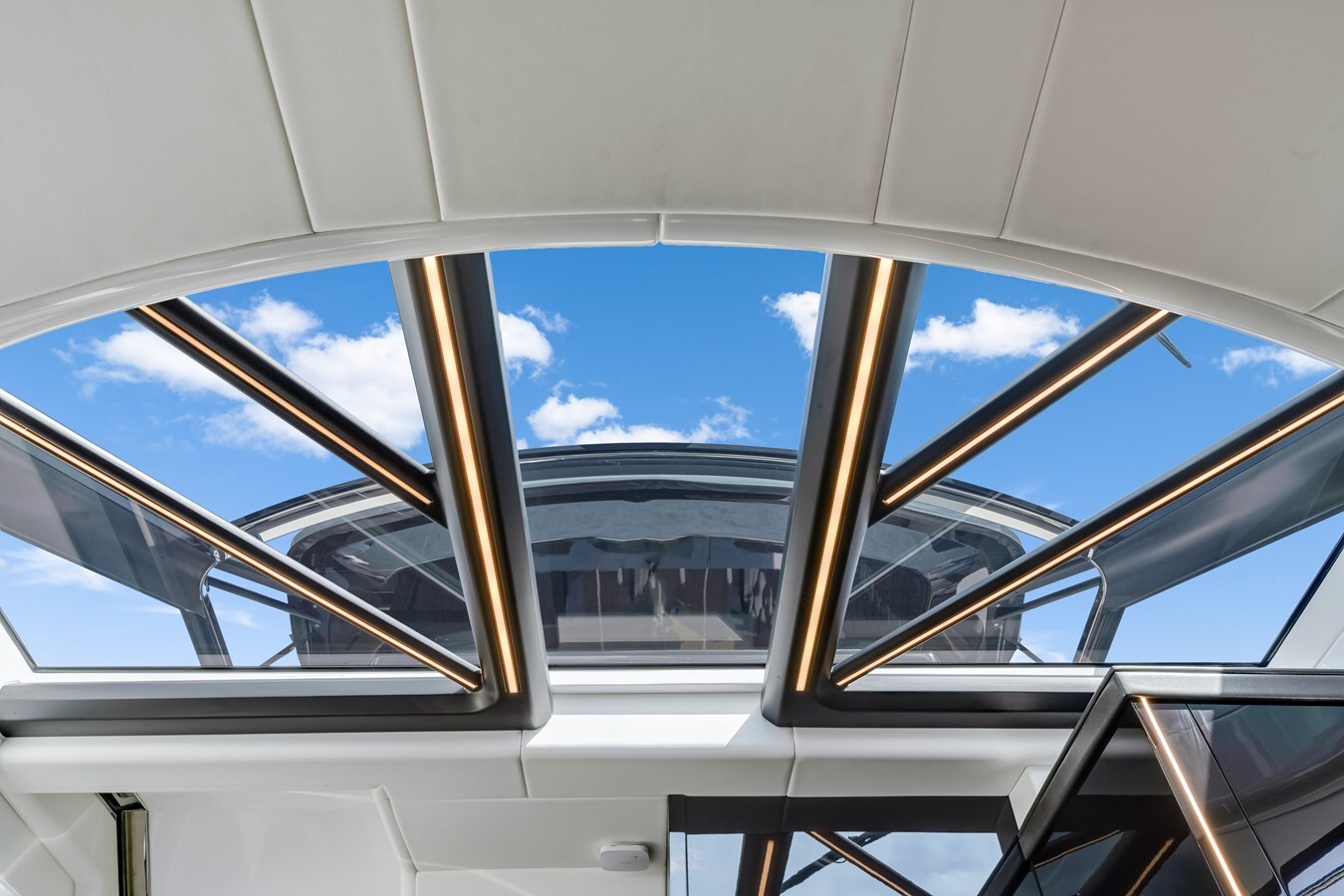 2023-sunseeker-55-33a1b5