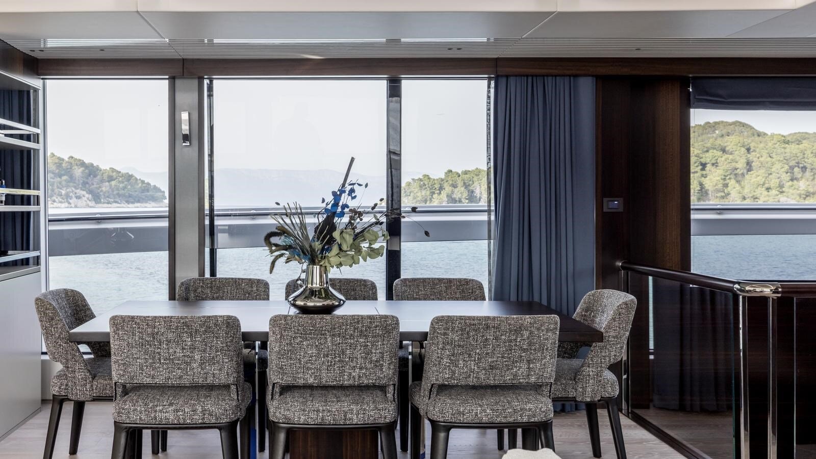 2023-sunseeker-88-11-3061eb