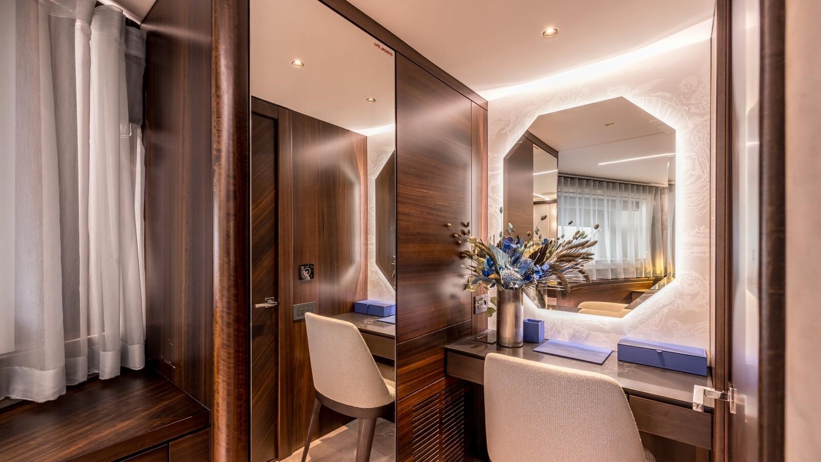 2023-sunseeker-88-11-3061eb