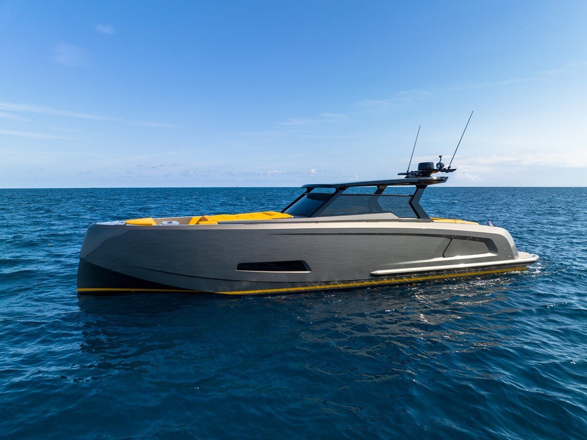 2023-vanquish-yachts-45-f58fc6