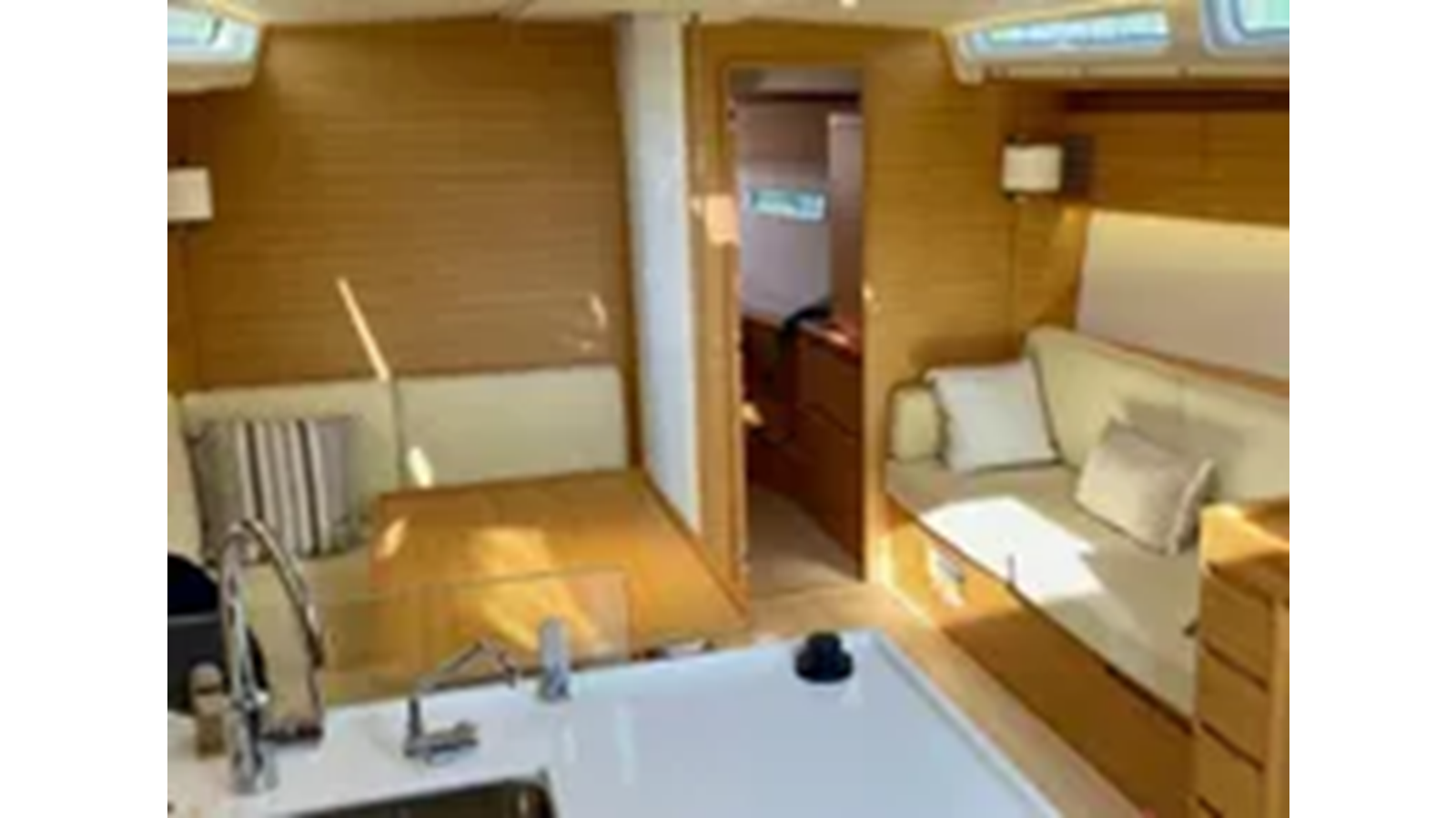 2023-x-yachts-50-3d9503