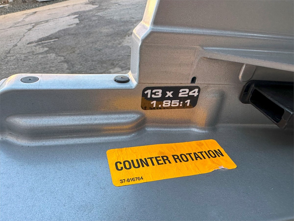 2024-axopar-37-1-54fa4f