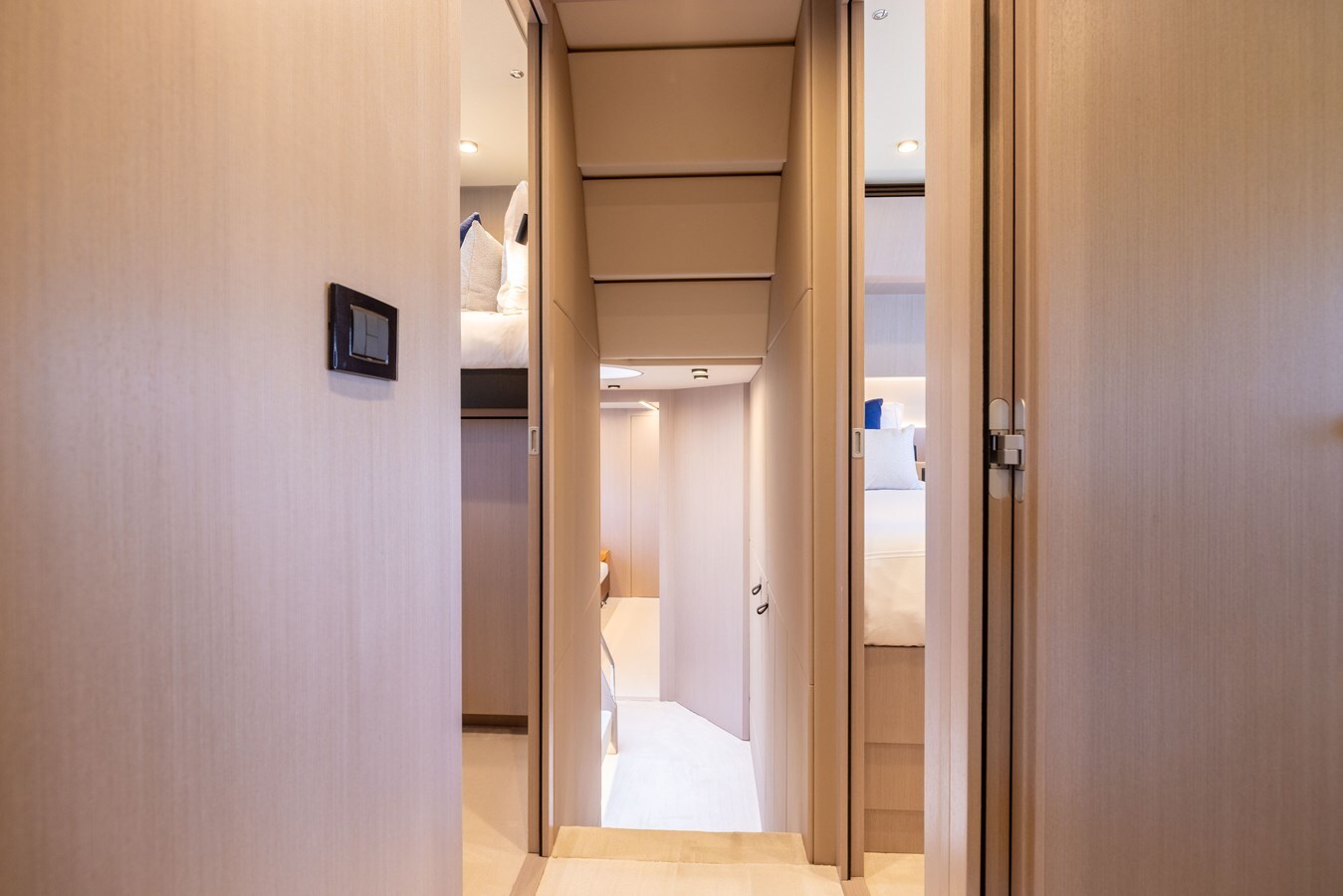 2024-azimut-yachts-71-2-7485f9