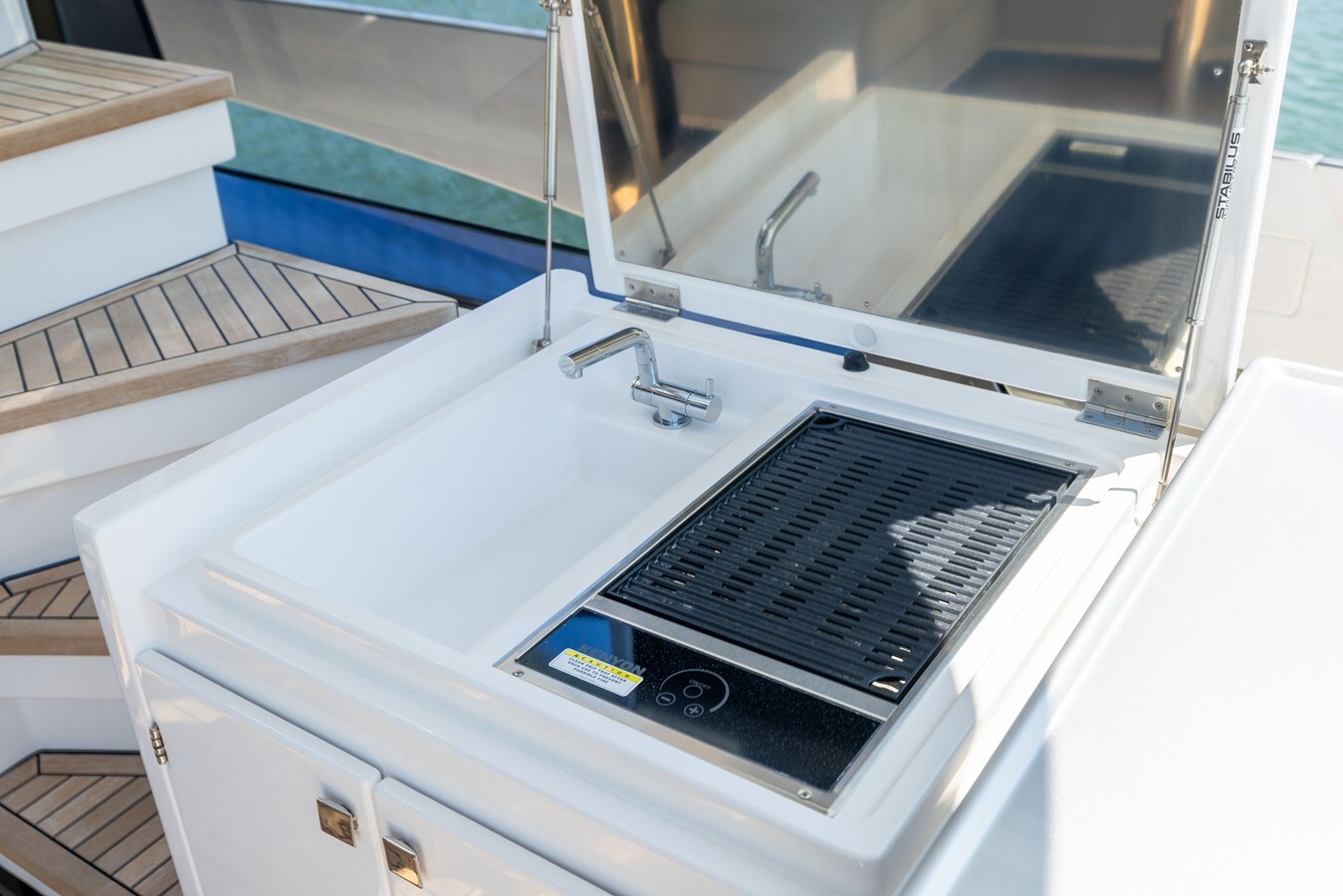 2024-azimut-yachts-71-2-7485f9