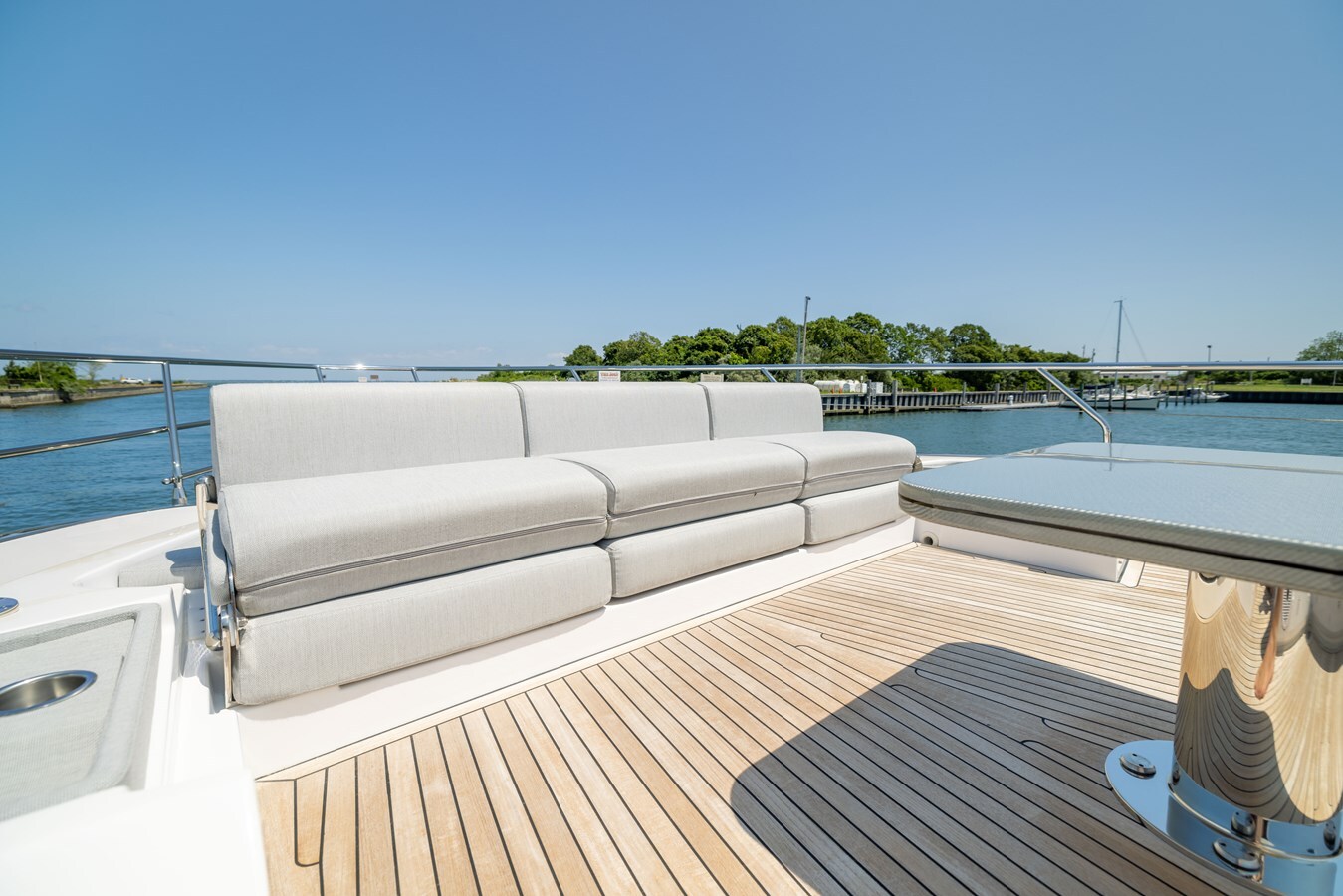 2024-azimut-yachts-71-2-7485f9