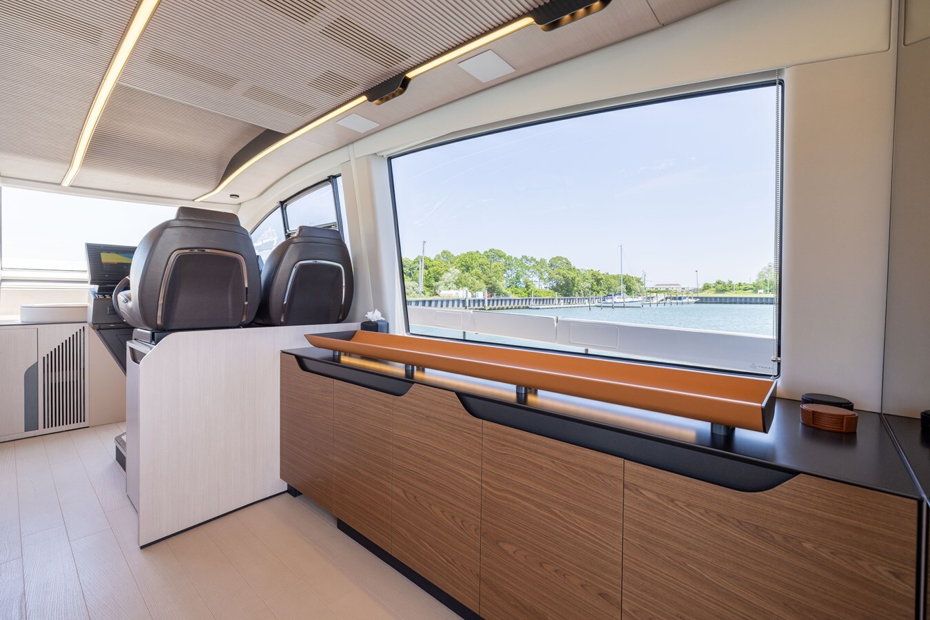 2024-azimut-yachts-71-2-7485f9