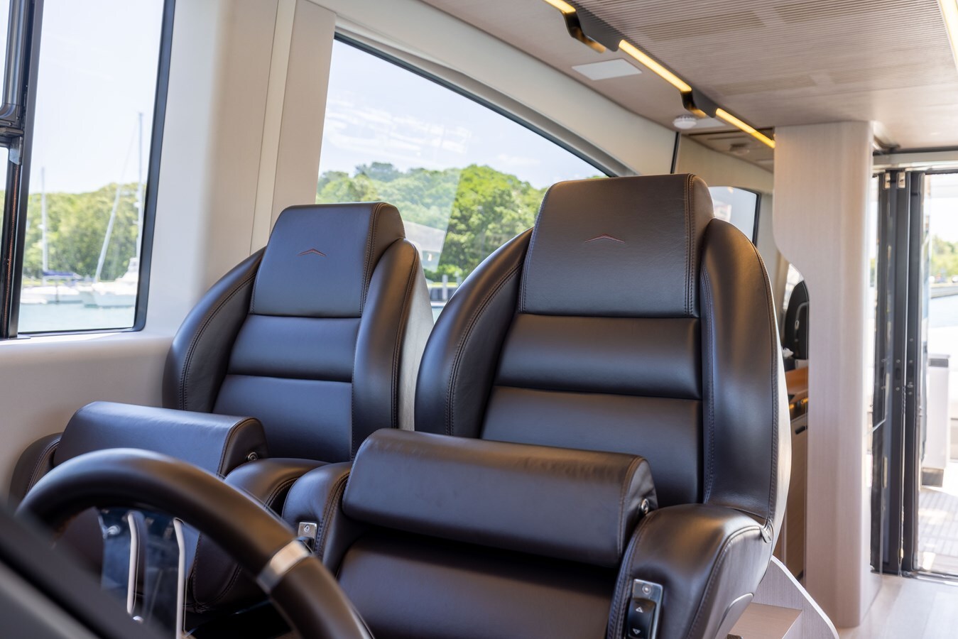 2024-azimut-yachts-71-2-7485f9