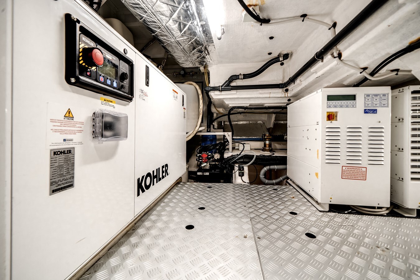 2024-azimut-yachts-87-10-92c32c