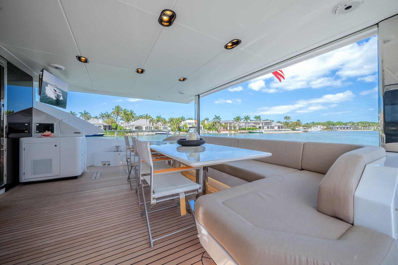 2024-azimut-yachts-87-10-92c32c