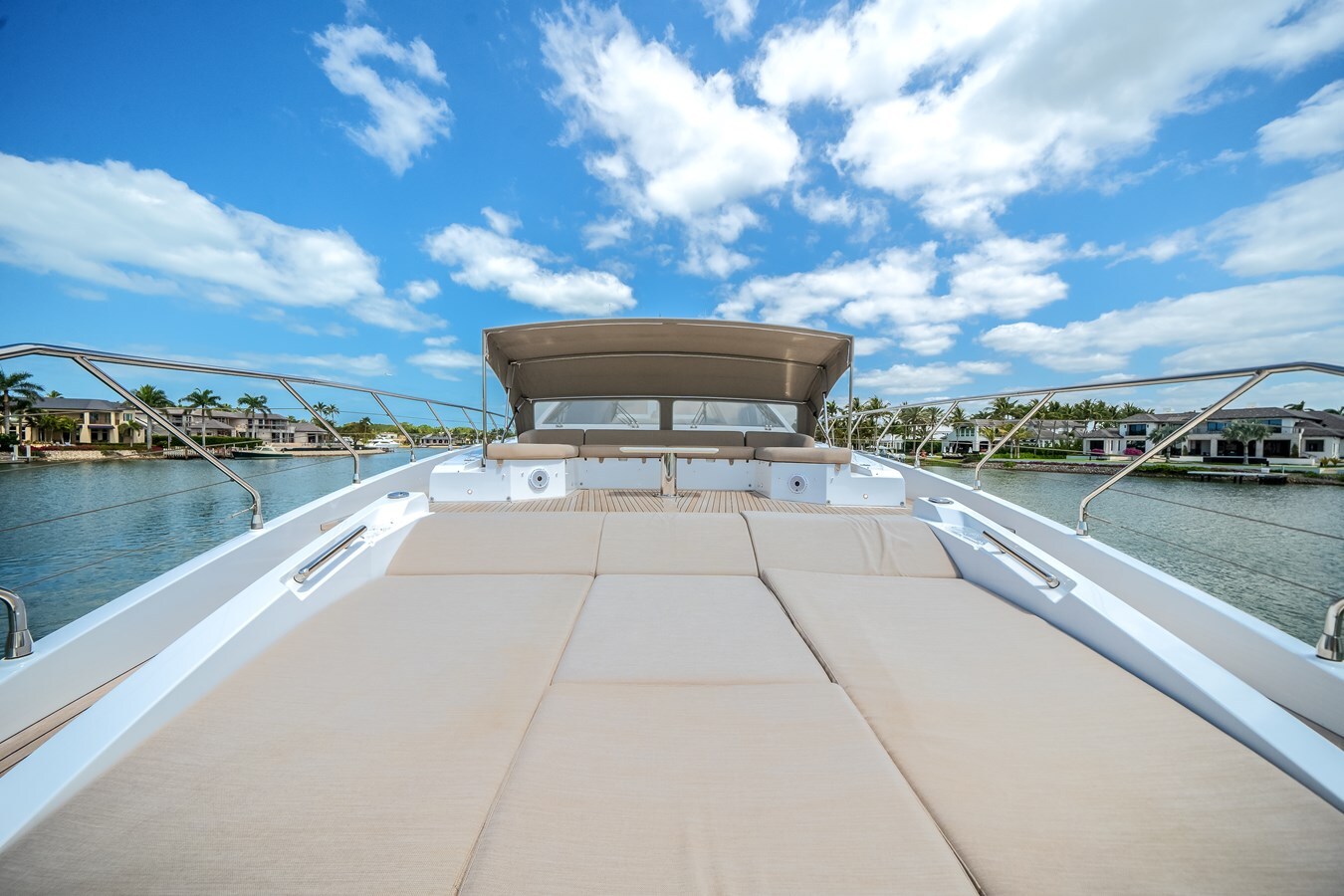 2024-azimut-yachts-87-10-92c32c