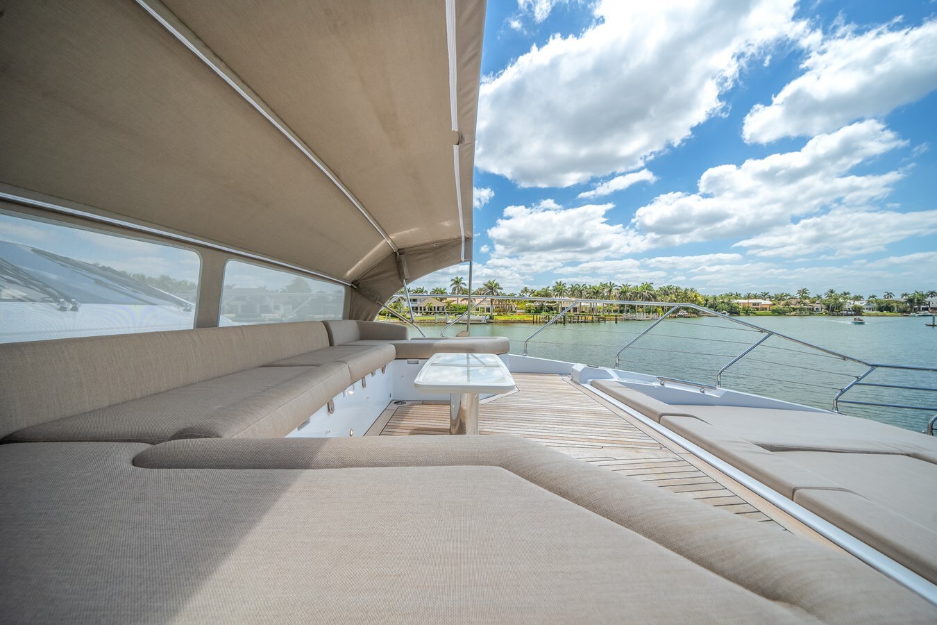 2024-azimut-yachts-87-10-92c32c