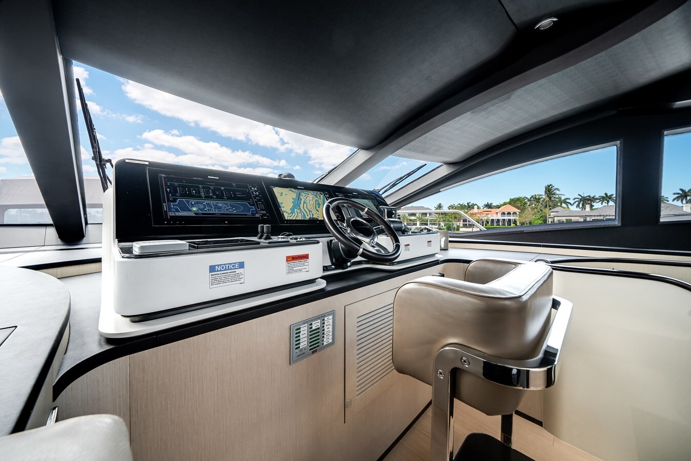 2024-azimut-yachts-87-10-92c32c