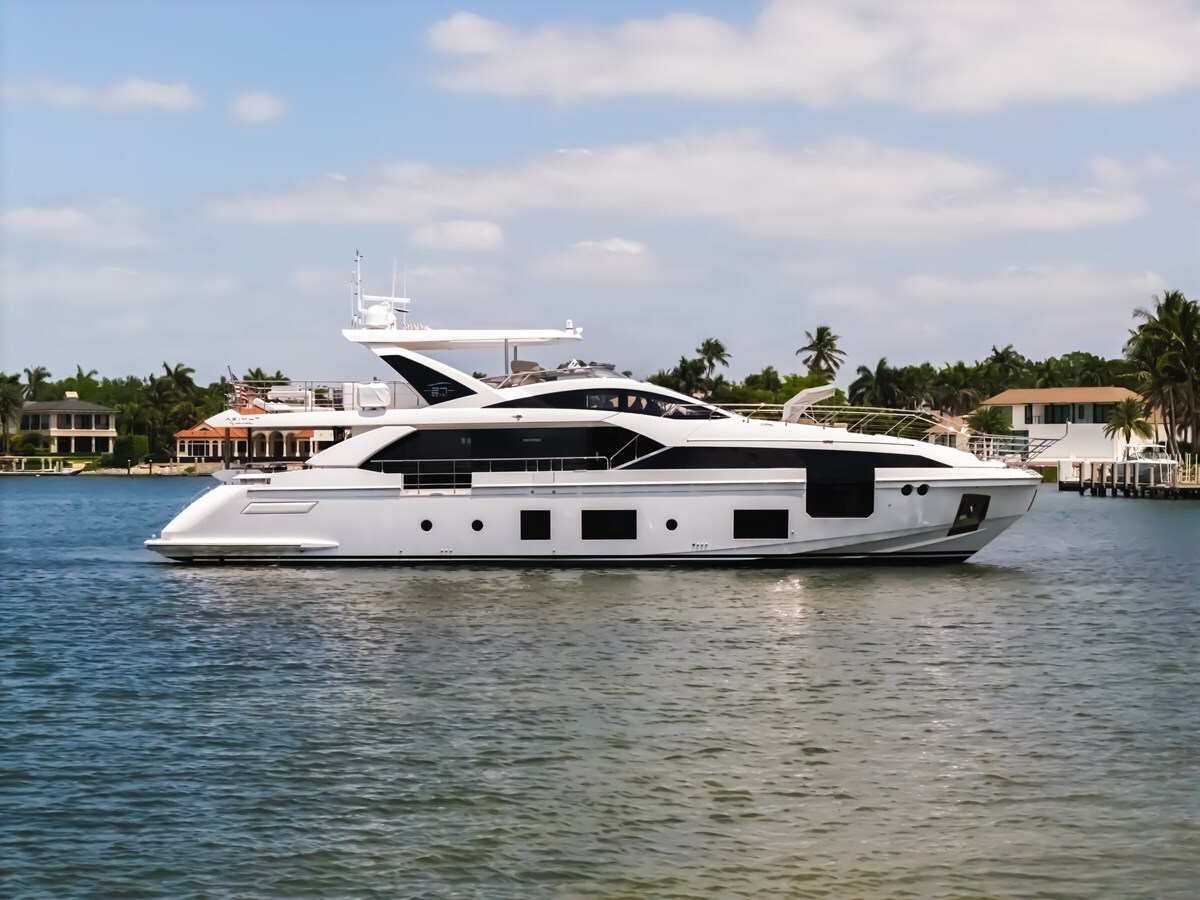 2024-azimut-yachts-87-10-92c32c