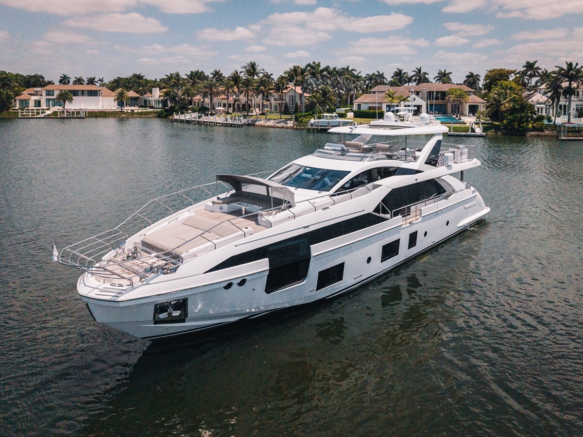 2024-azimut-yachts-87-10-92c32c