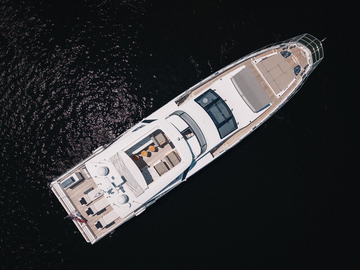 2024-azimut-yachts-87-10-92c32c